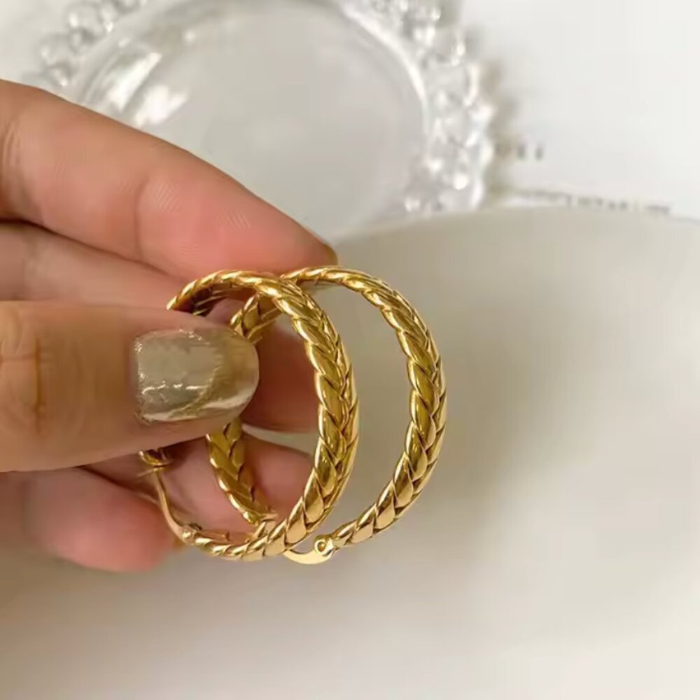 Hoop Braided Earrings 18k Gold Plated Stainless Steel Hypoallergenic Non… - Picture 3 of 3